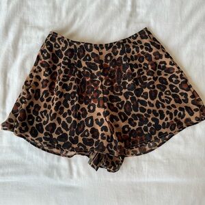 Show Me Your Mumu Leopard Print Shorts | Size: Small